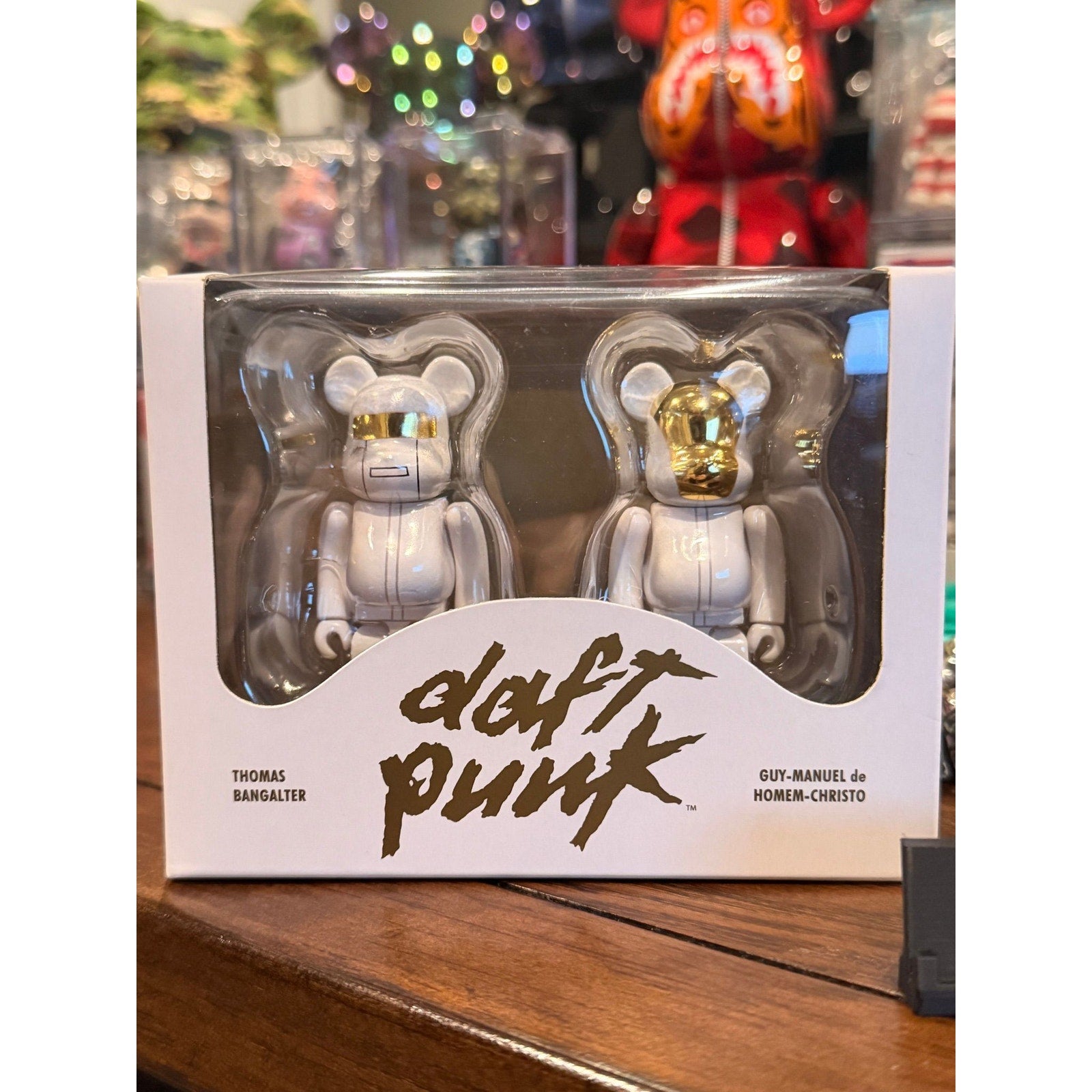 White Daft Punk 100% set