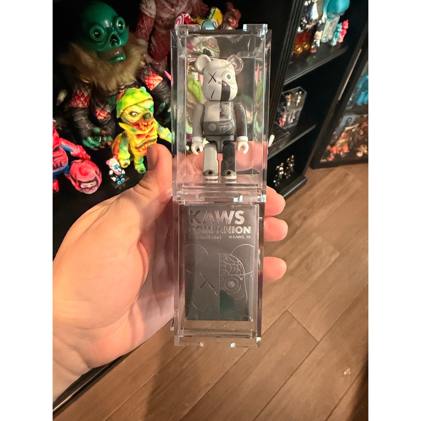 KAWS Bearbrick Dissected 100% - Gray