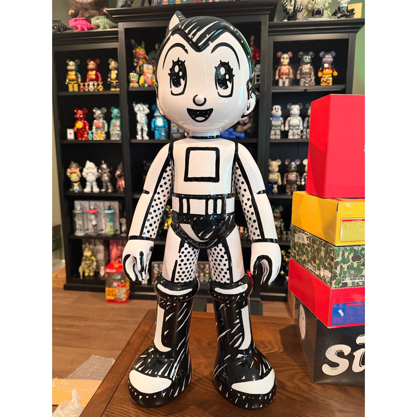 Astro Boy Joshua Vides x Reimagined 1000%