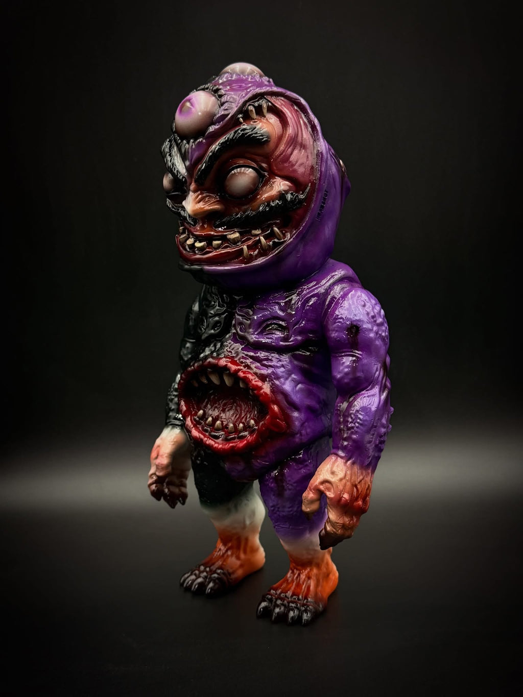 Chucho Rojas Mutamostro - Black / Purple