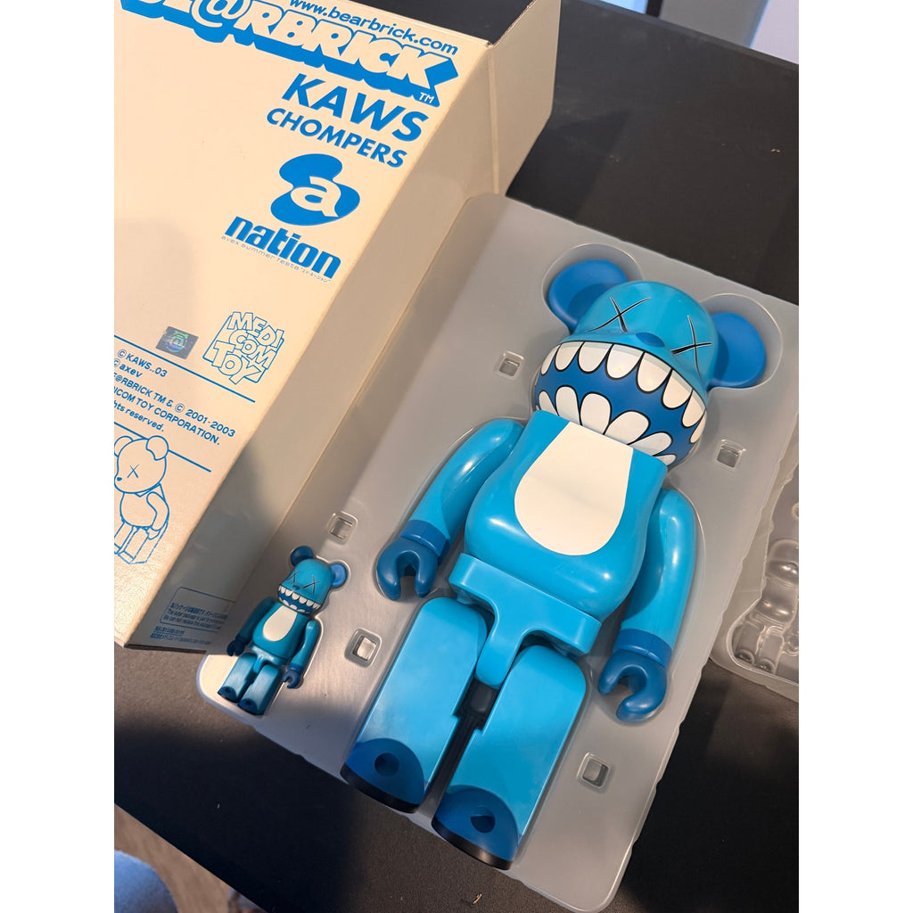 Bearbrick KAWS Chompers 2003 400% set