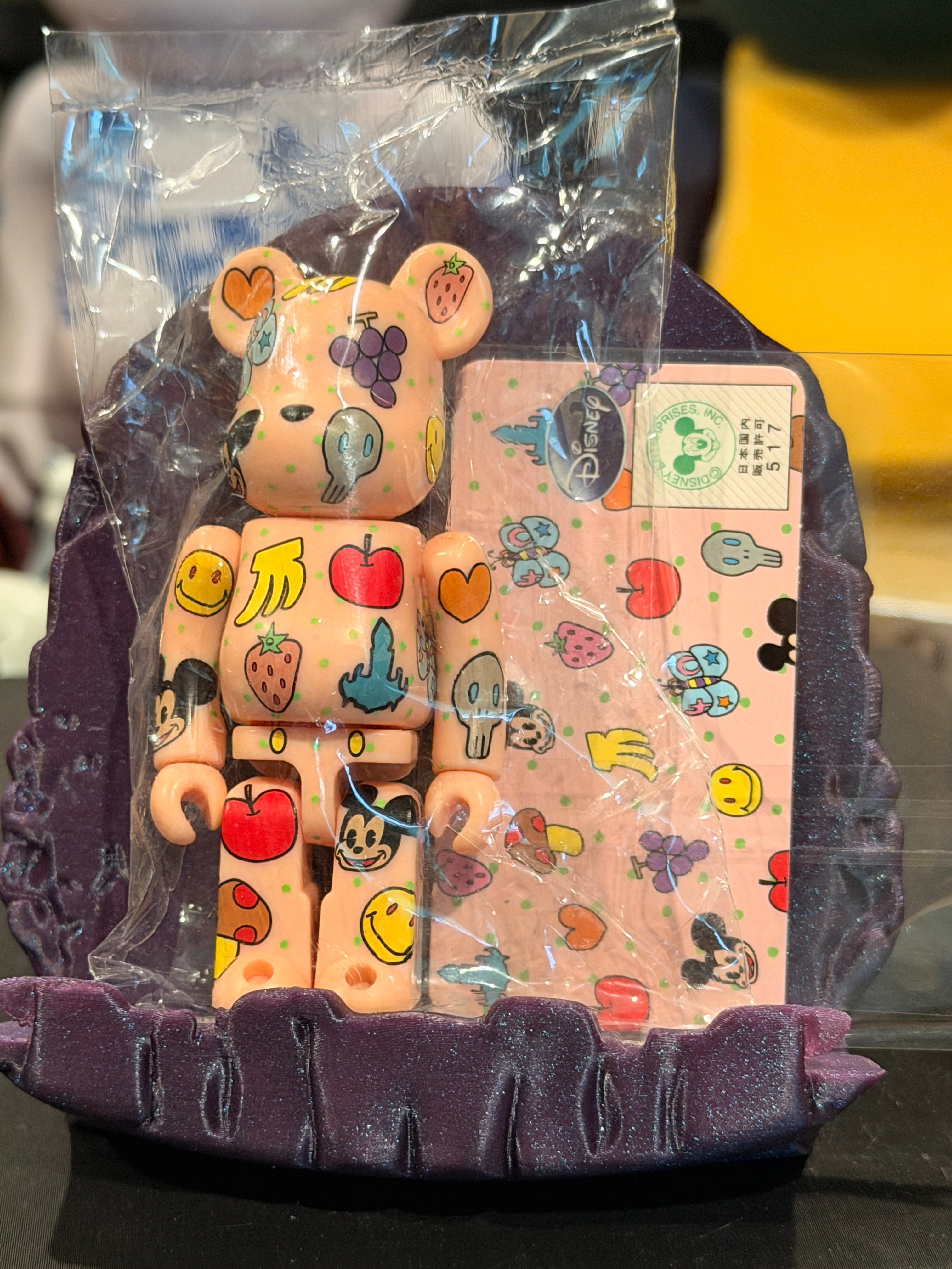 Bearbrick Series 19 Super Secret Disney Kim Songhe 100%