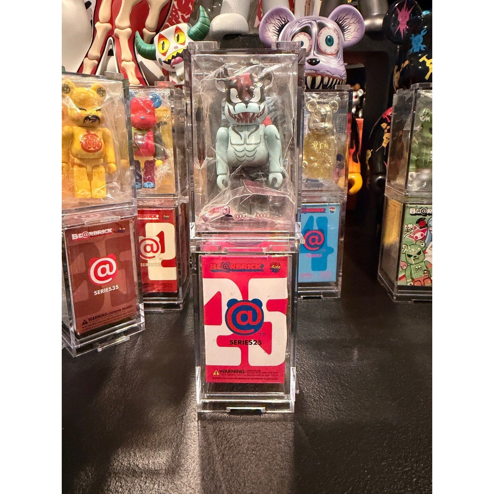 Bearbrick Series 25 Super Secret Devilman 100% with card
