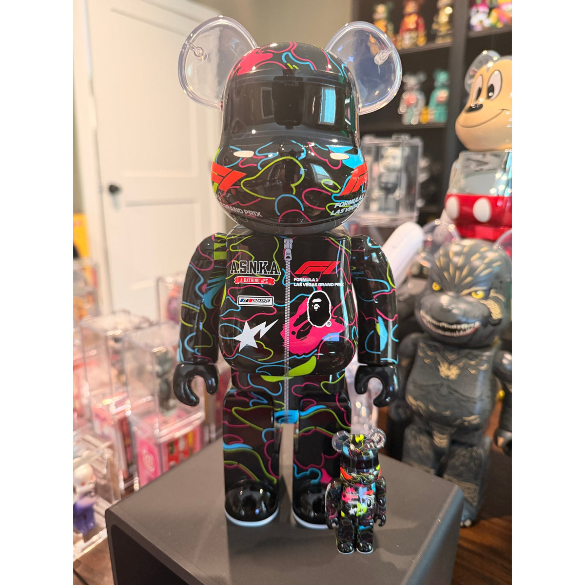 BAPE F1 400/100 bearbrick set
