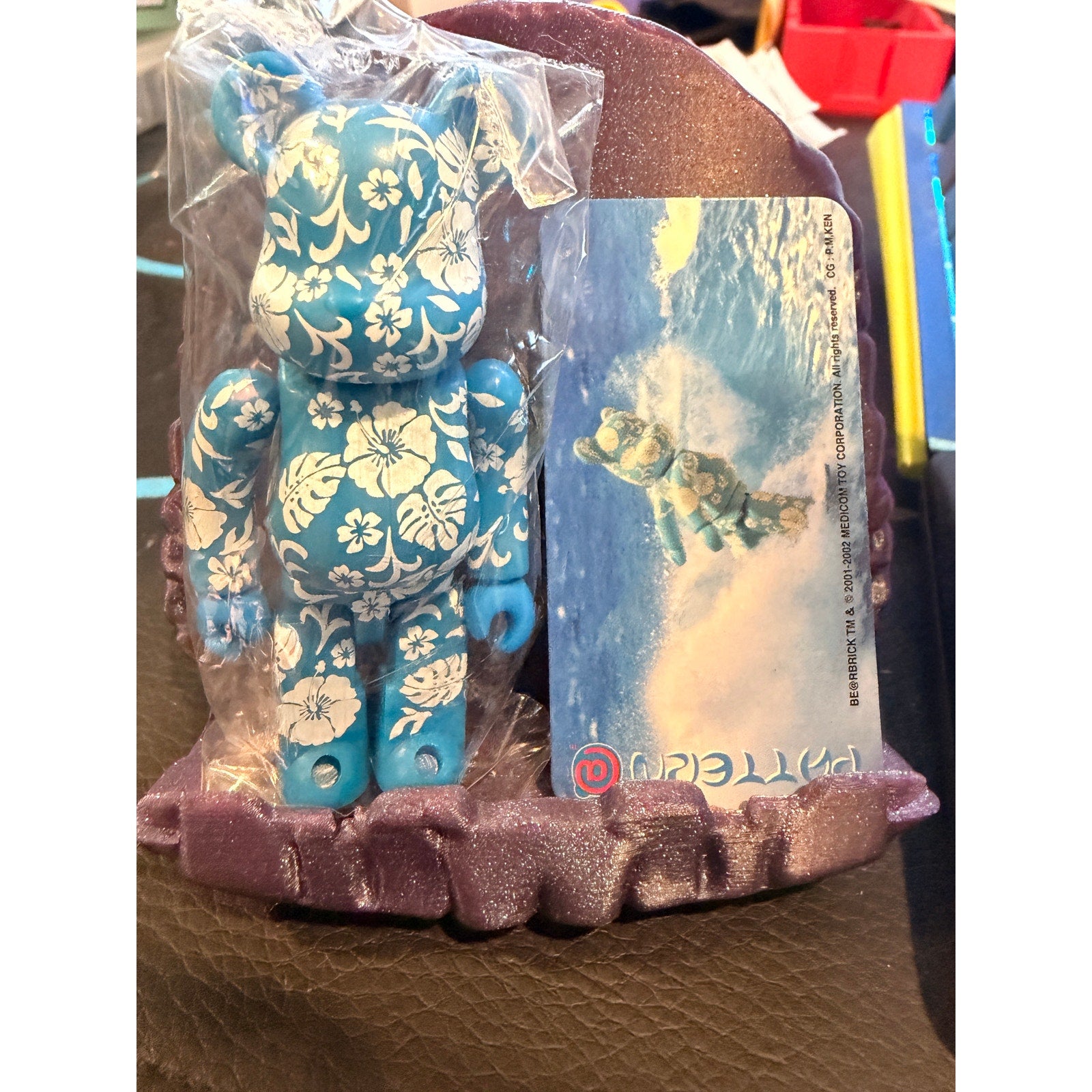 Bearbrick Series 4 / Pattern / Aloha 100% Bear Brick with card