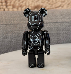 Bearbrick x NEIGHBORHOOD x Emotionally Unavailable 100% Orphan