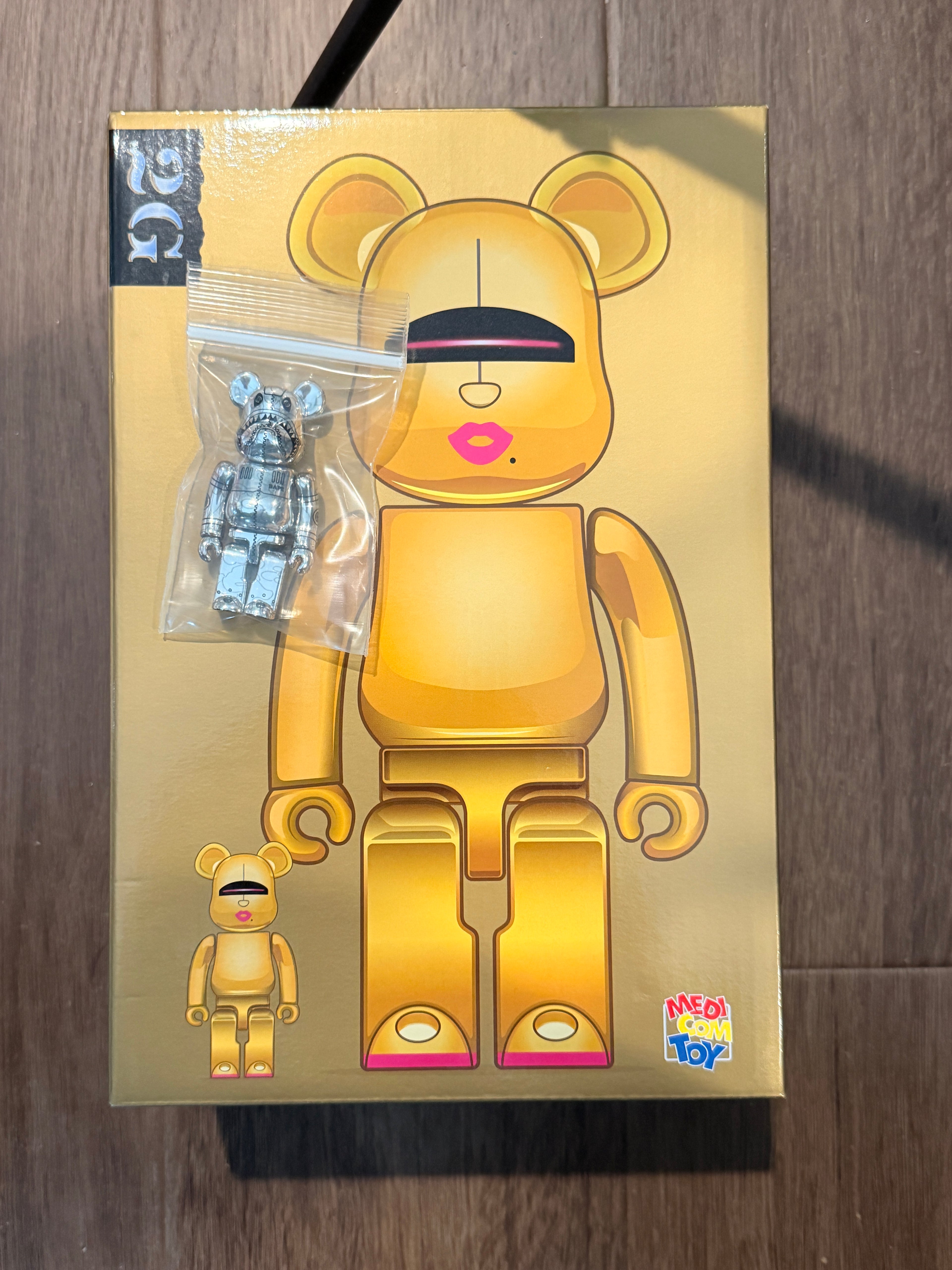 Bearbrick Sorayama 2G 400/100 Set + Bape Sorayama orphan silver