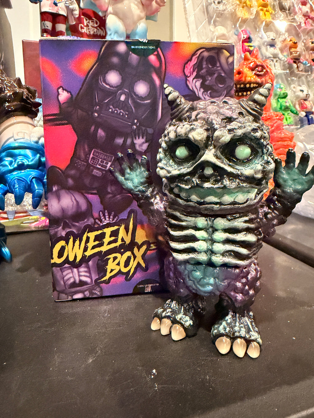 MVH x Surrender Toys 30off