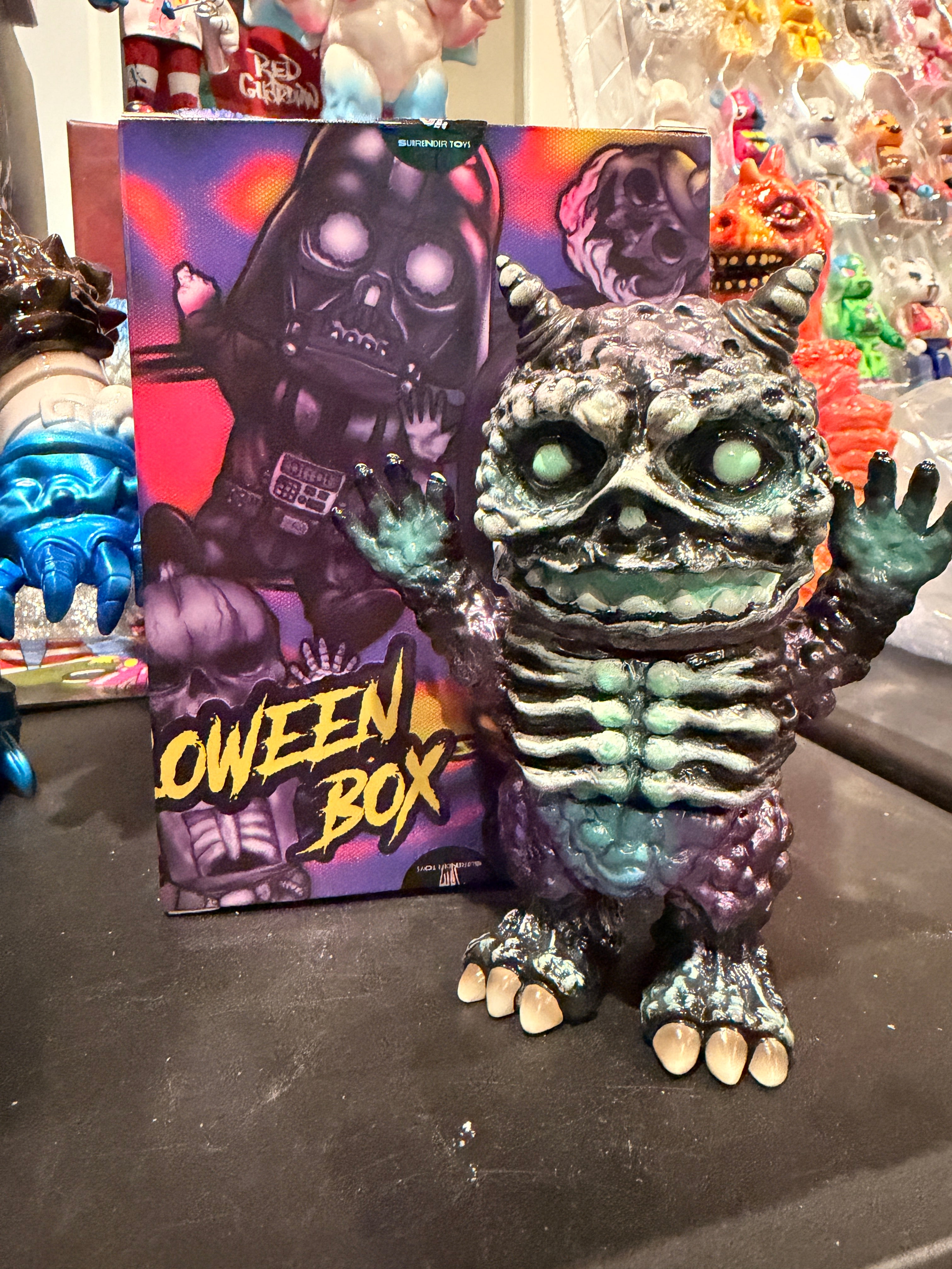 MVH x Surrender Toys 30off