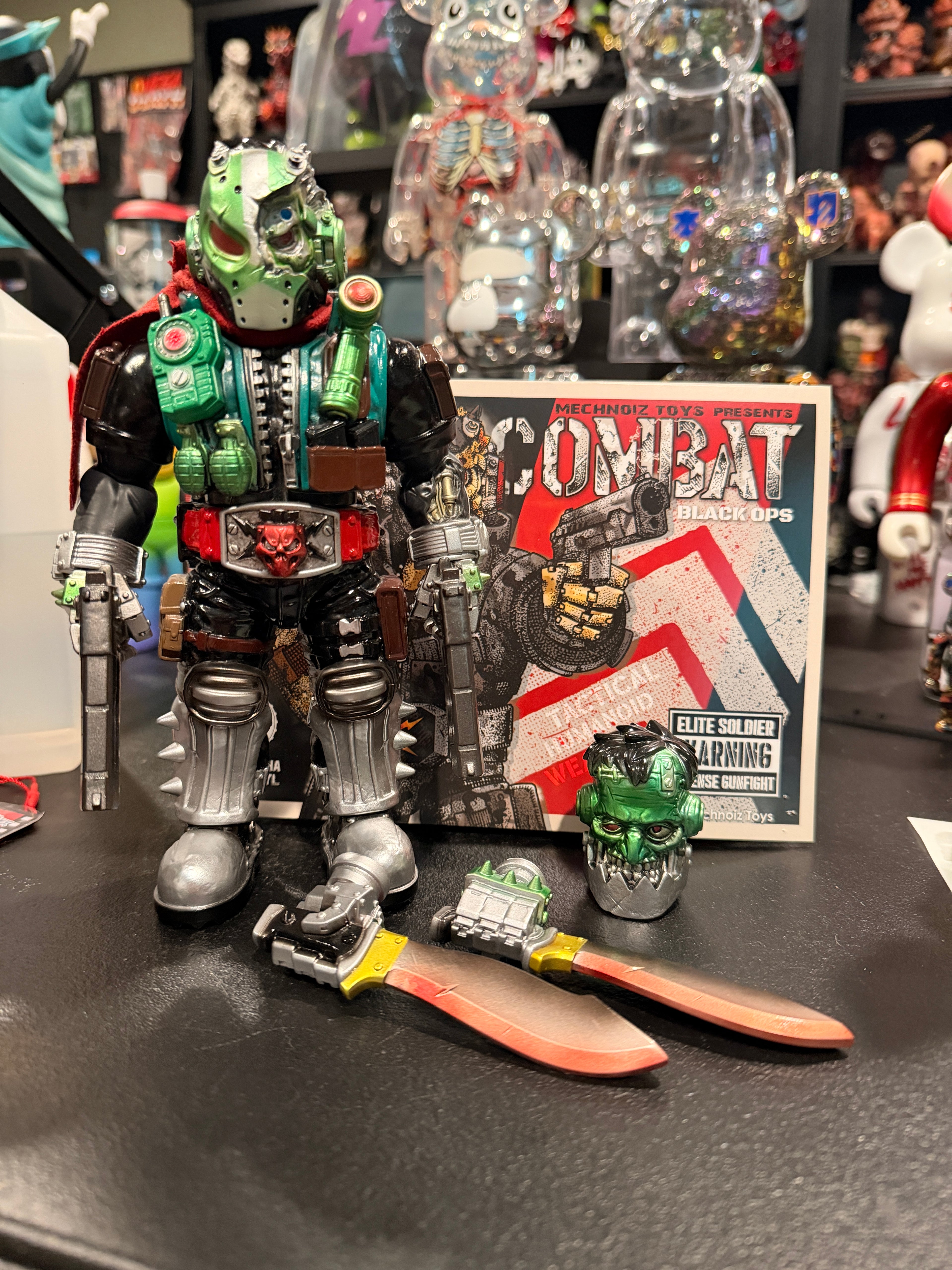 Mechnoiz Toys SGT Combat