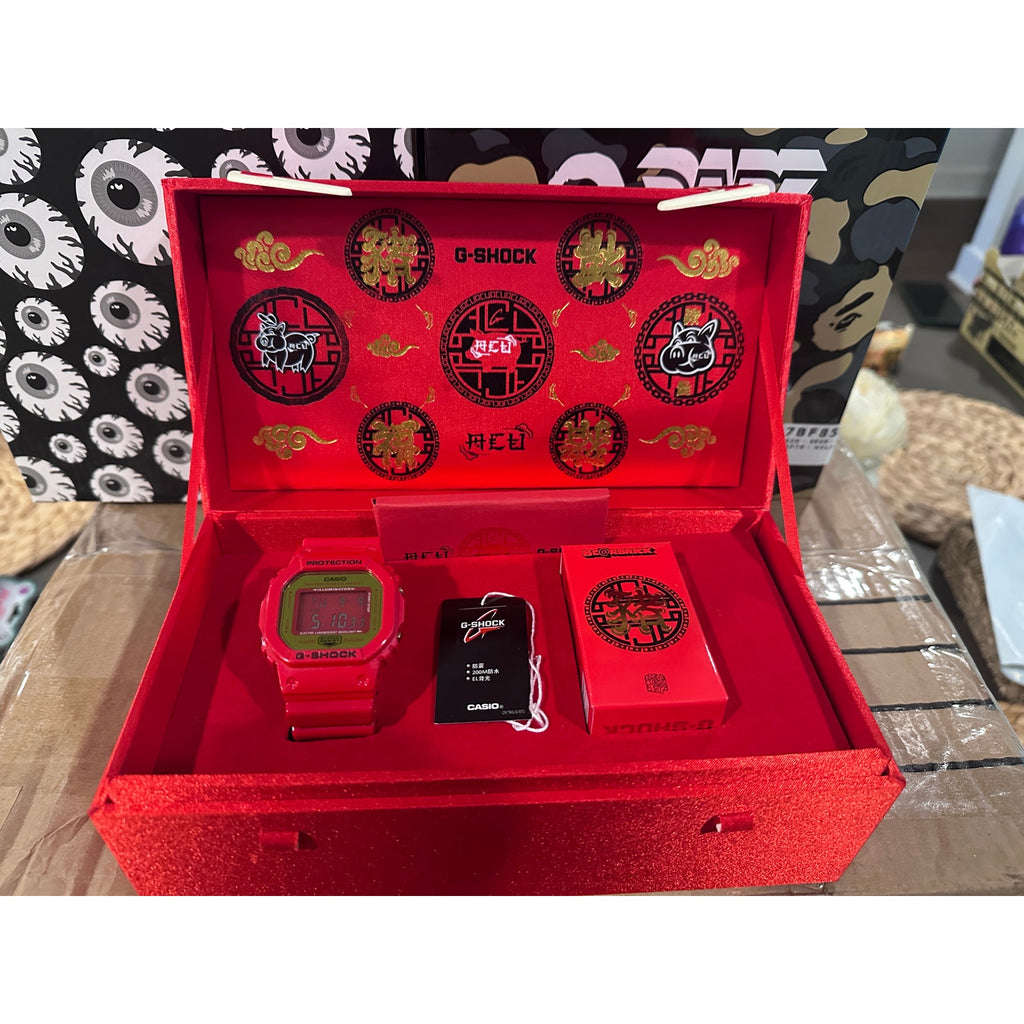 100% Bearbrick G-Shock set